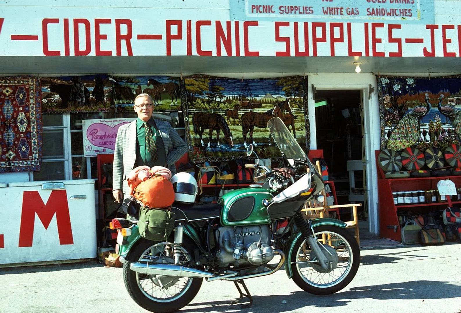 [Image: fbfe7d35d239058fe1318028d23b94f0.jpg]