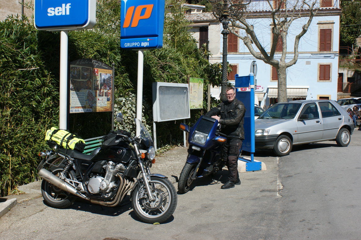 [Image: 8a9263178e71e790408676fa28ebcd84.JPG]
