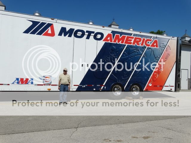 [Image: 33eca4e03a53f2222a3bf73a19a62244.jpg]
