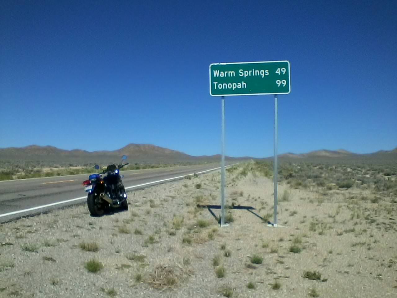 [Image: c2f2270e70f2e3cdb1d1df89775d66cd.jpg]