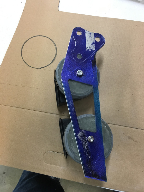 [Image: dd37854e6bb20671a0e2dc9119a52d19.jpg]