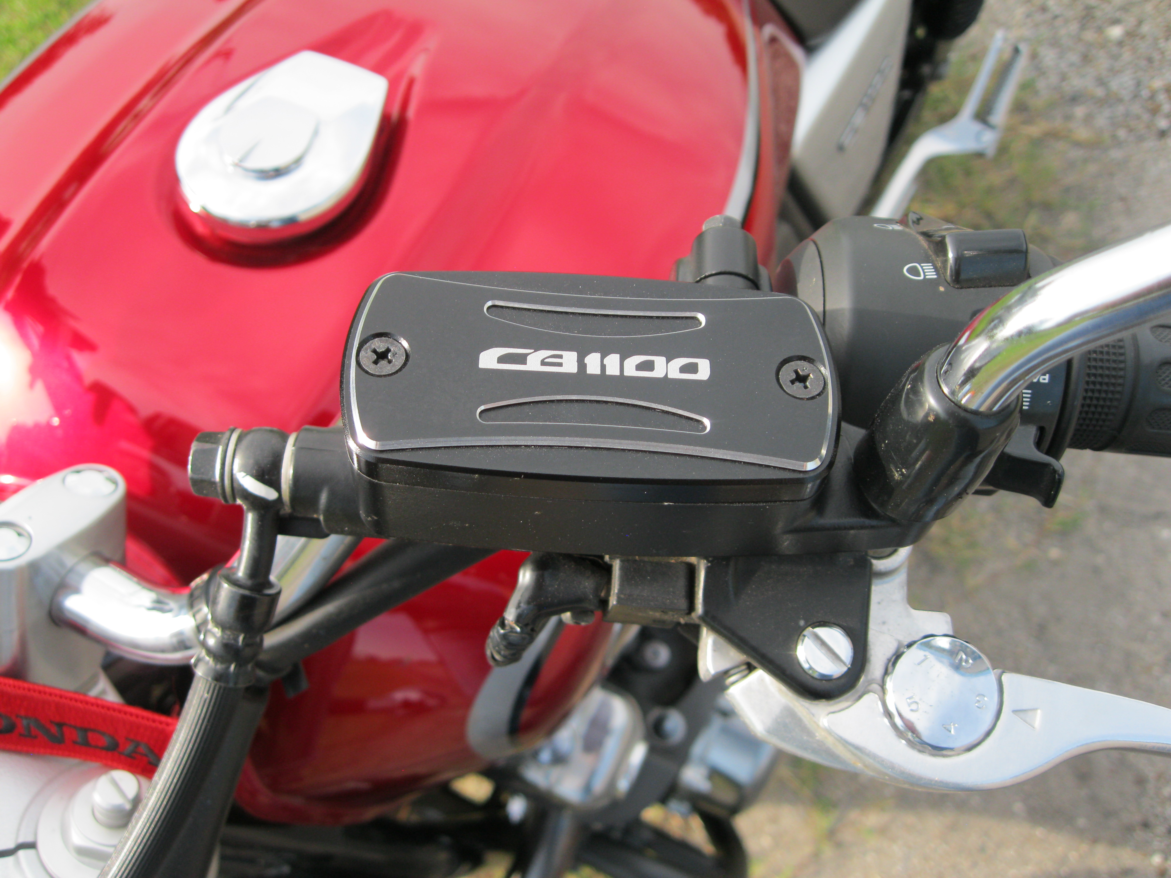 [Image: cb8fe818bcc0dd017609644d3704ee15.jpg]