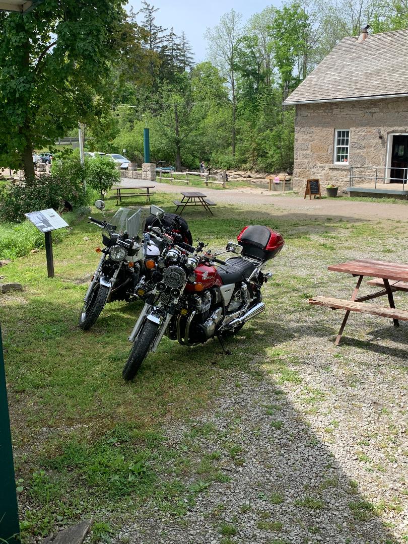 [Image: 91d2246cace49471f974aa272b2cec1d.jpg]