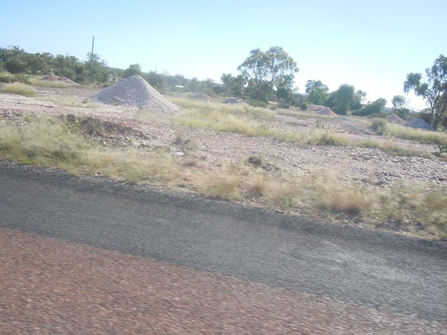 [Image: aa25d97d432f66962fa3bec6f9d1c47f.jpg]